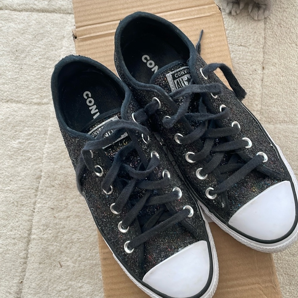 Black glitter Converse
